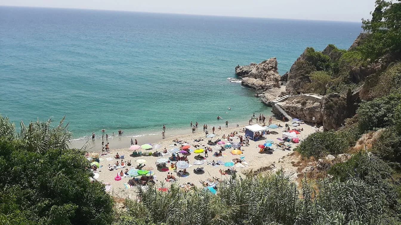 Playa de Cantarriján